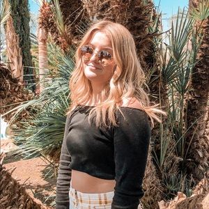 Meet your Posher, Knikki